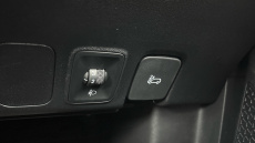 MG HS 1.5 T-GDI Trophy 5dr DCT Petrol Hatchback